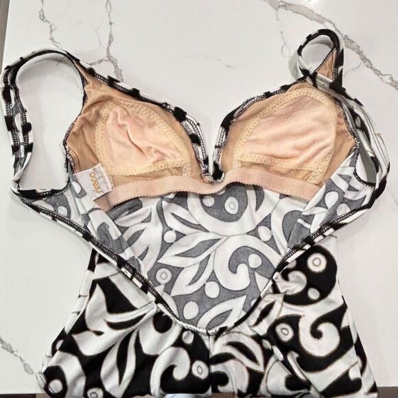 Vintage Sirena Women's One Piece Black White Baroque SwimSuit Bathing Suit 8 - Picture 6 of 11